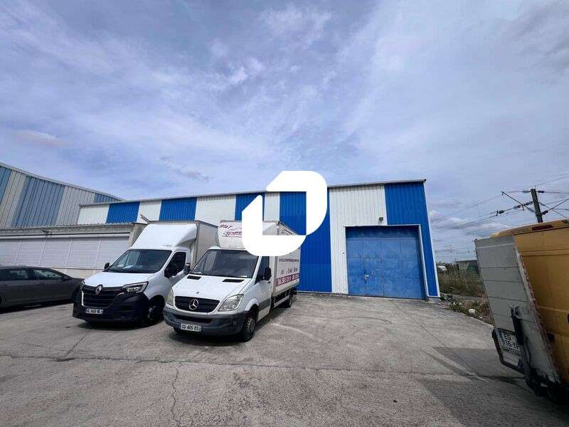 Vente Local d'activité 800m² Villenoy