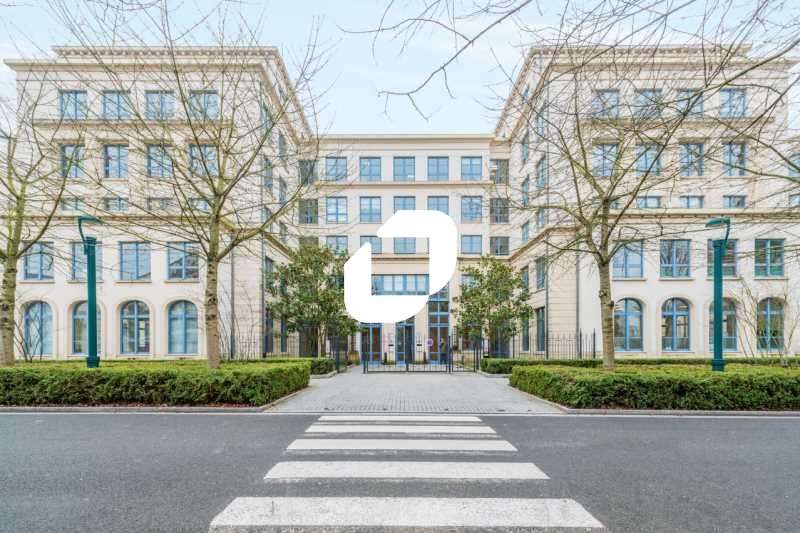 A louer Bureaux 4561m² Chessy