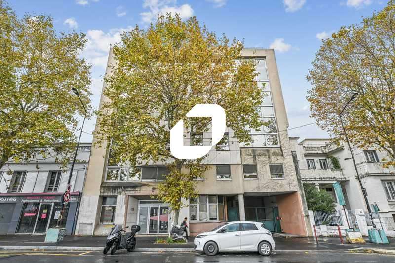 A louer Bureaux 2259m² Cachan