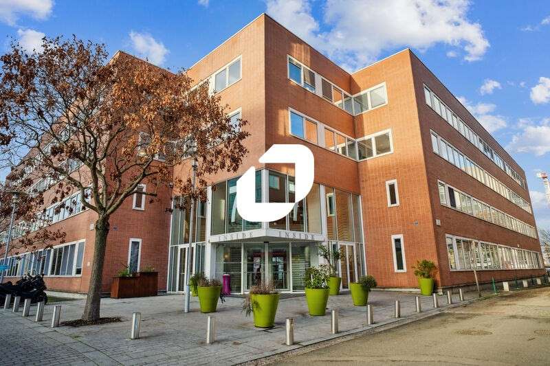 A louer Bureaux 2740m² Rueil malmaison