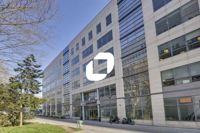 A louer Bureaux 3648m² Saint denis