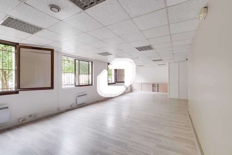 A louer Bureaux 230m² Torcy