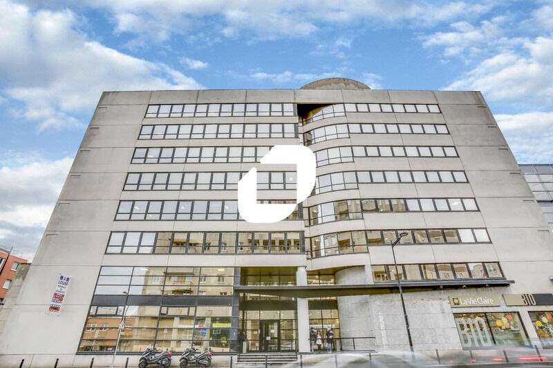 A louer Bureaux 6466m² Montigny le bretonneux