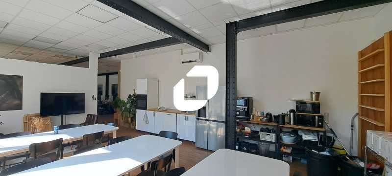 A louer Bureaux 260m² Montreuil