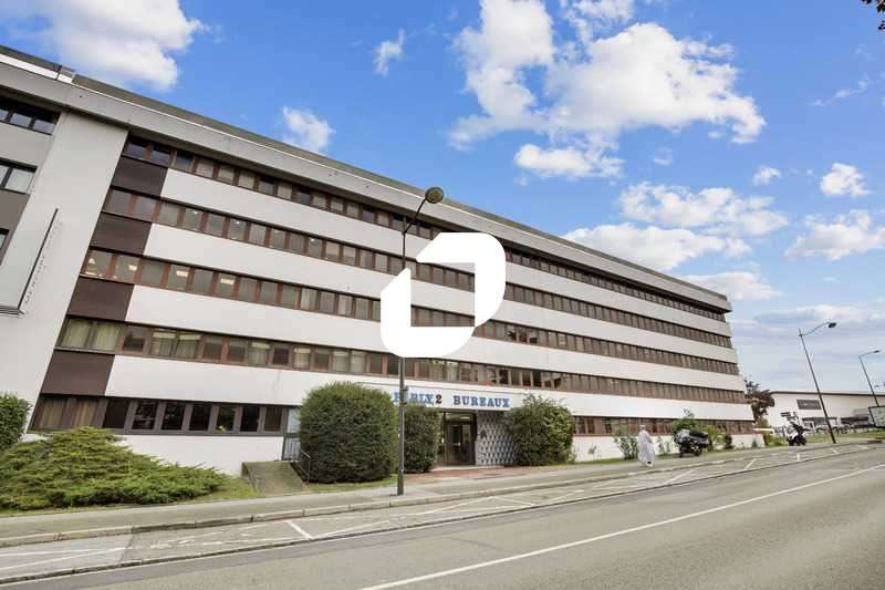 A louer Bureaux 1019m² Le chesnay