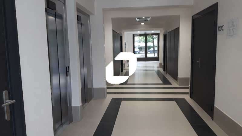 A louer Bureaux 145m² Chessy