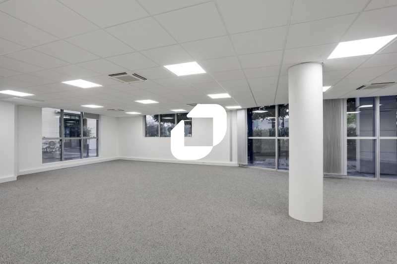 A louer Local d'activité 147m² Sevres