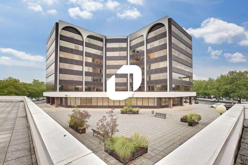 Vente Bureaux 1490m² Evry courcouronnes