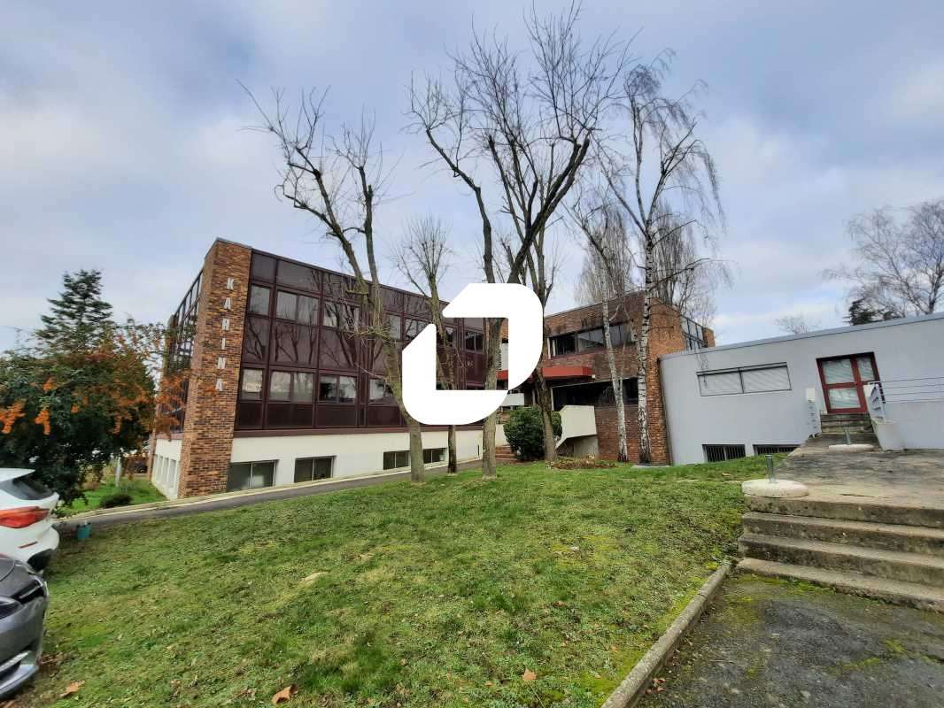 A louer Bureaux 226m² Villebon sur yvette