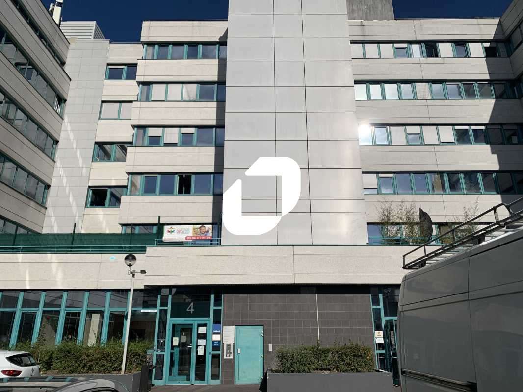 A louer Bureaux 1039m² Massy