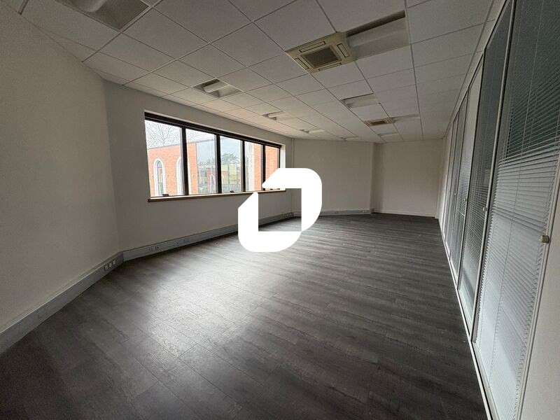 A louer Local d'activité 2223m² Jouy en josas