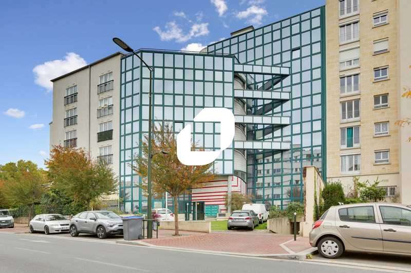 A louer Bureaux 330m² Bourg la reine