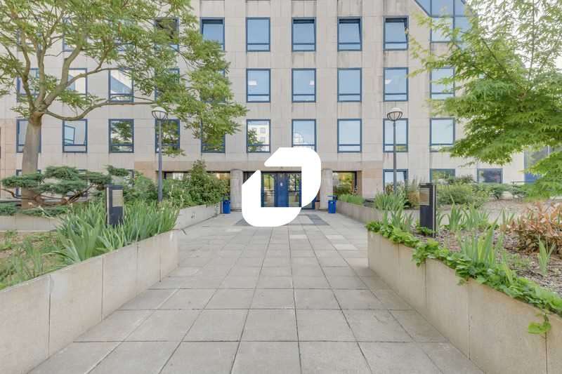 A louer Bureaux 594m² Antony