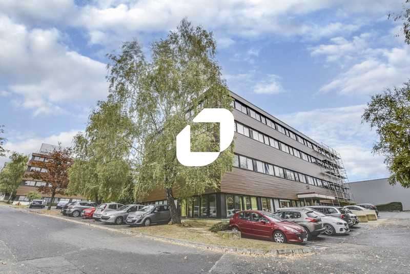 A louer Bureaux 576m² Palaiseau
