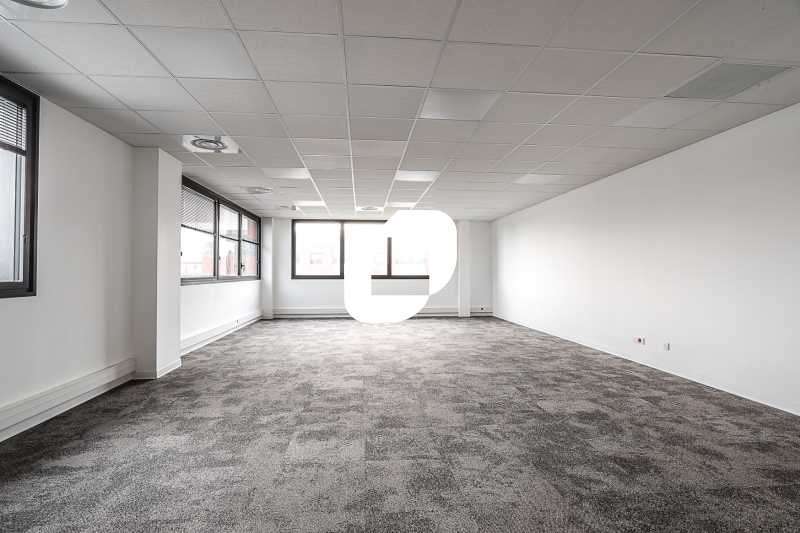 A louer Bureaux 77m² Serris