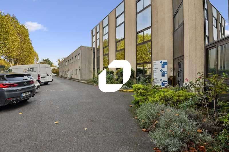 A louer Local d'activité 1089m² Grigny