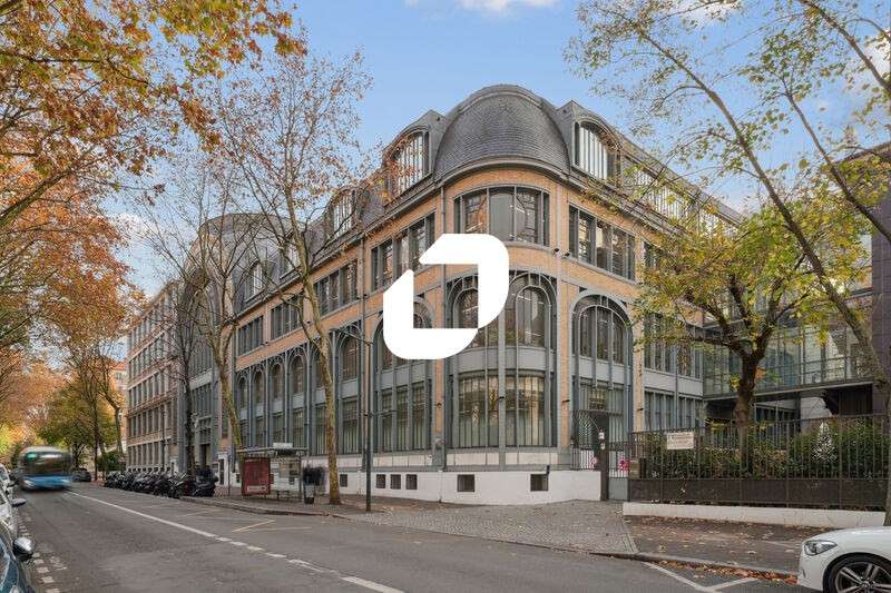 A louer Bureaux 4729m² Clichy
