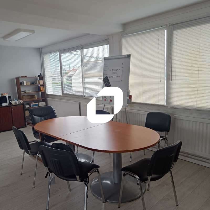 A louer Bureaux 55m² Le raincy