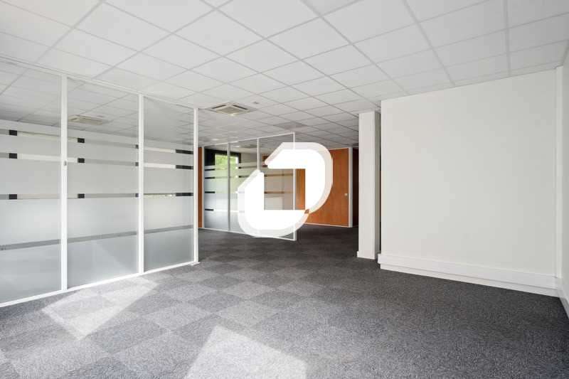 A louer Bureaux 74m² Serris