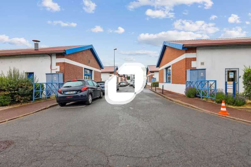 A louer Local d'activité 311m² Choisy le roi