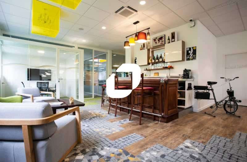 A louer Bureaux 356m² Buc