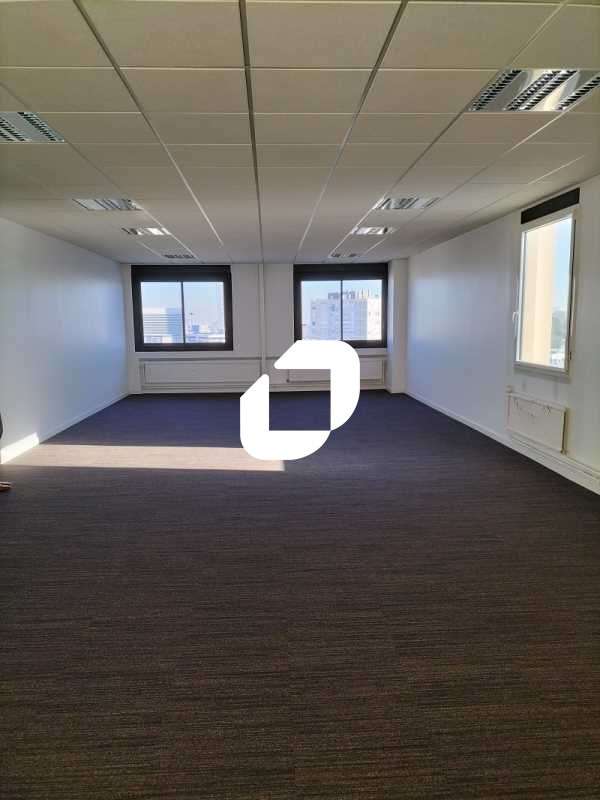 A louer Bureaux 160m² Nanterre