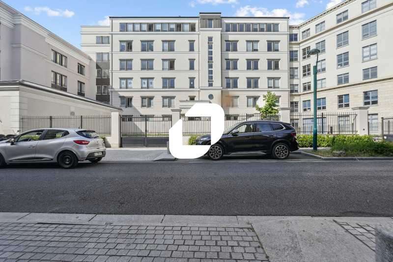 Vente Bureaux 333m² Chessy