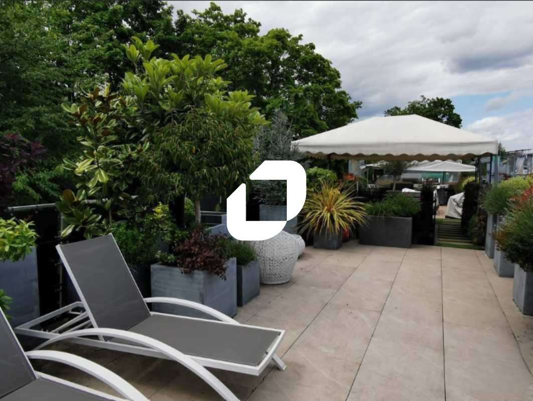 A louer Bureaux 250m² Sevres