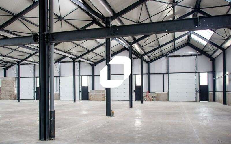 Vente Local d'activité 3530m² Toussieu