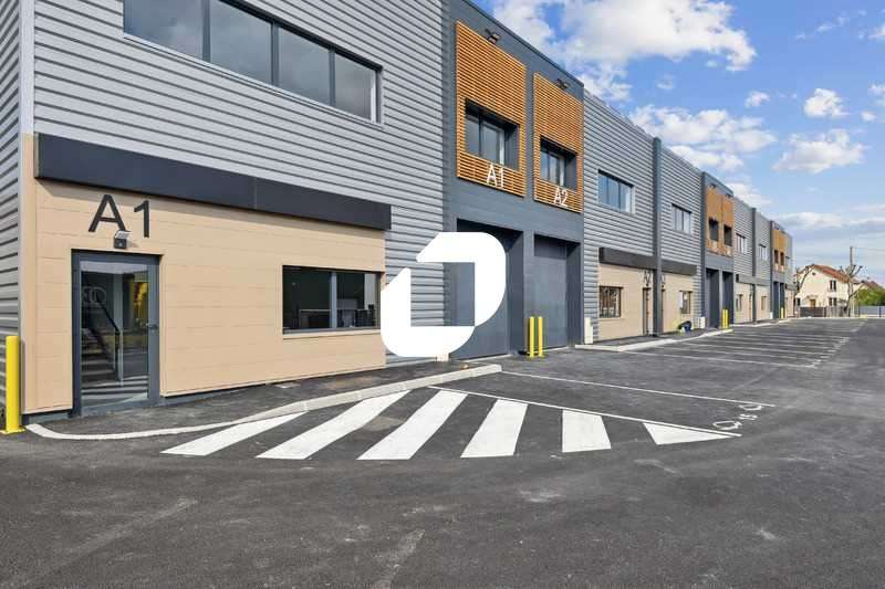 A Villemoisson-sur-Orge, a proximité de l'autorout