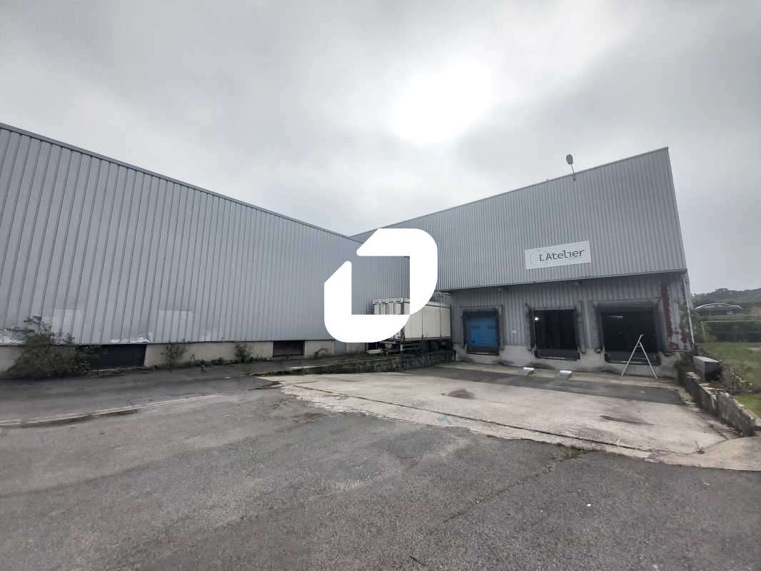 Dans la Zone Industrielle de Saint Fargeau Ponthie