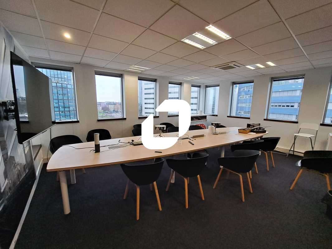 A louer Bureaux 370m² Montreuil