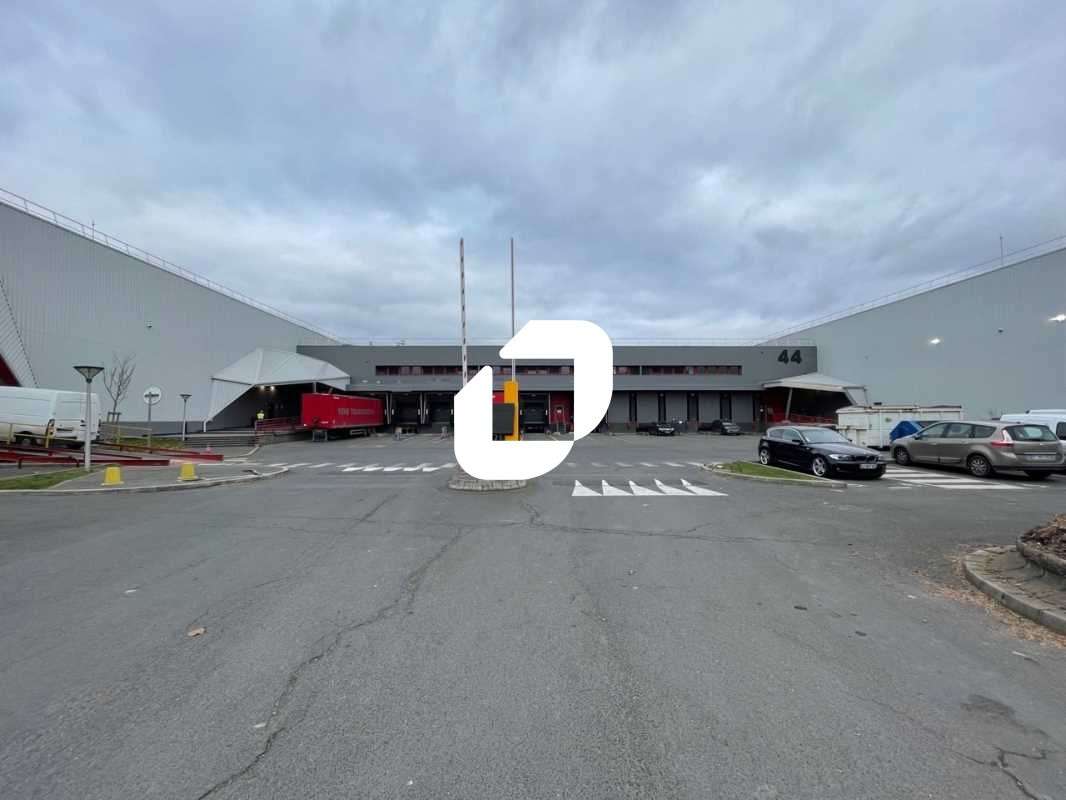 A louer Local d'activité 10472m² Gennevilliers