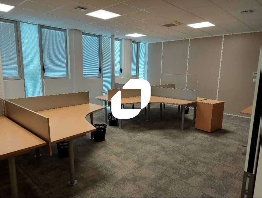 A louer Bureaux 283m² Rillieux la pape
