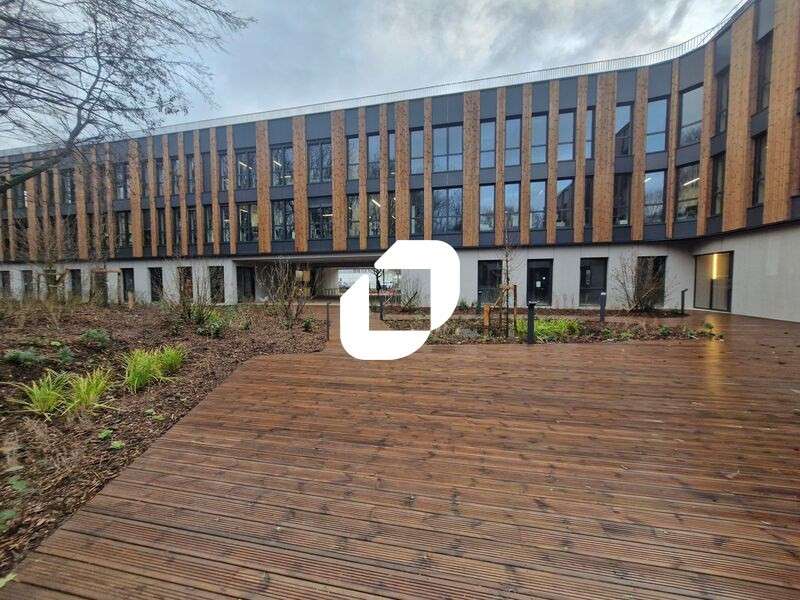 A louer Bureaux 1113m² Champs sur marne