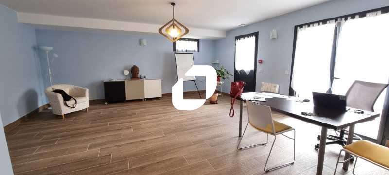 Vente Bureaux 190m² Coupvray