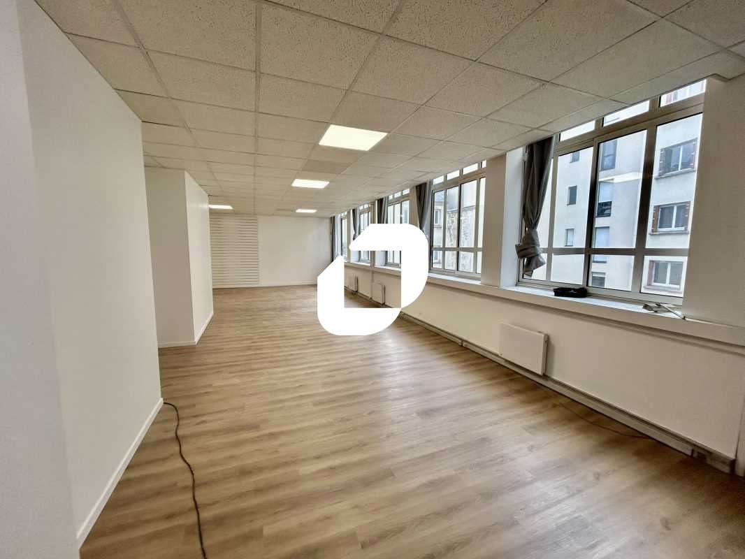 A louer Bureaux 132m² Paris