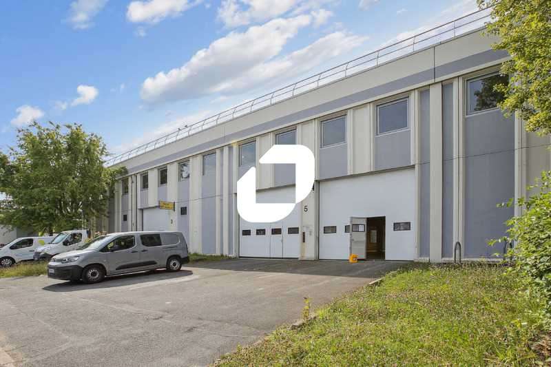 A louer Local d'activité 673m² Lisses