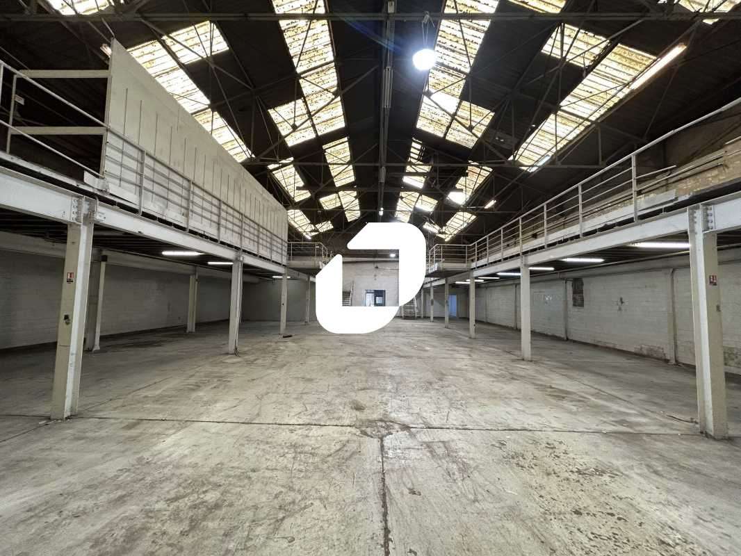A louer Local d'activité 1862m² Aubervilliers