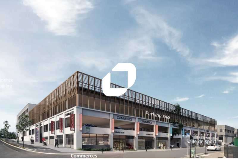 A louer Local commercial 550m² Stains