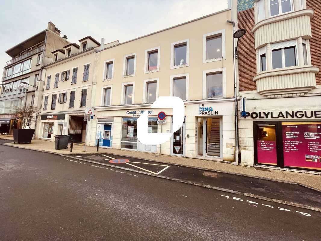 Vente Bureaux 144m² Melun