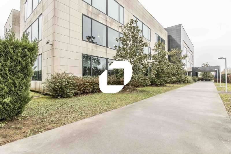 Vente Bureaux 1513m² Lieusaint