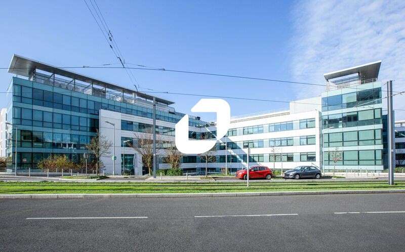 A louer Bureaux 3616m² Rungis