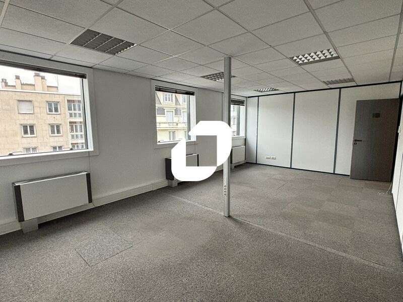 A louer Bureaux 461m² Villeurbanne