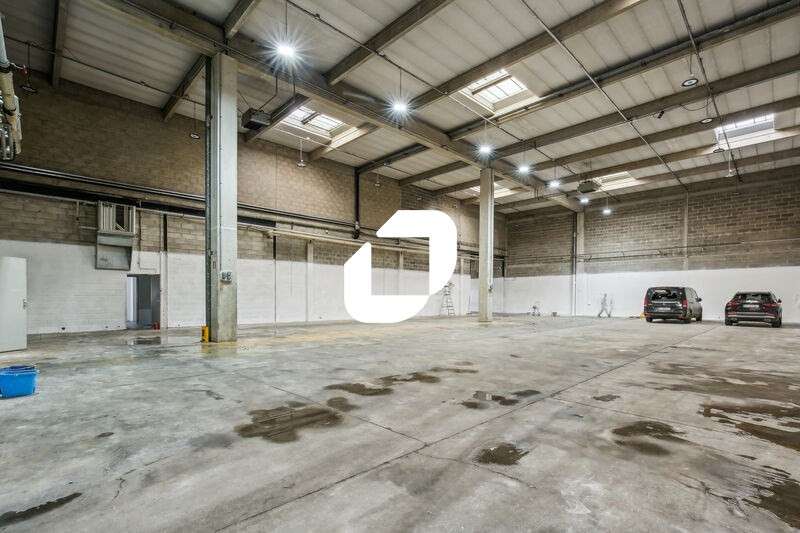 A louer Local d'activité 1057m² Sarcelles