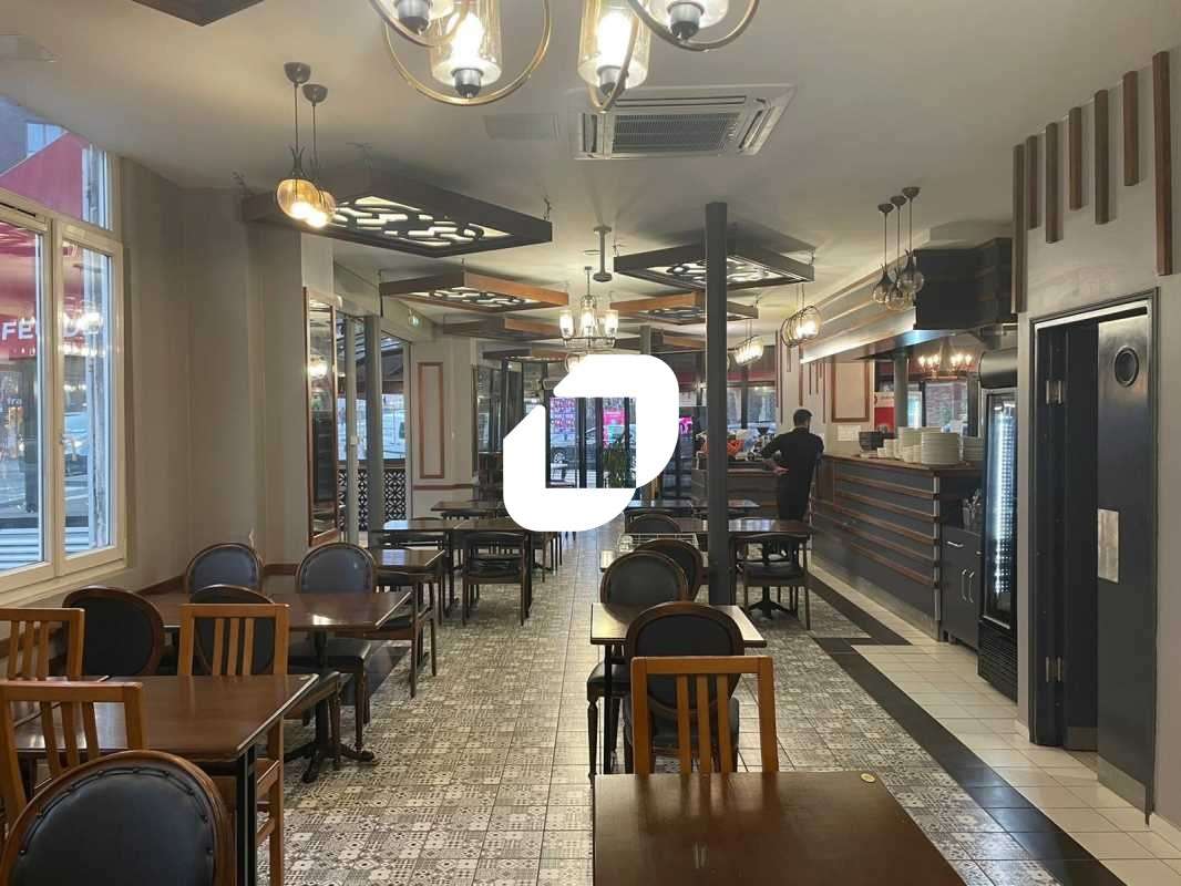 Vente Local commercial 205m² Pantin