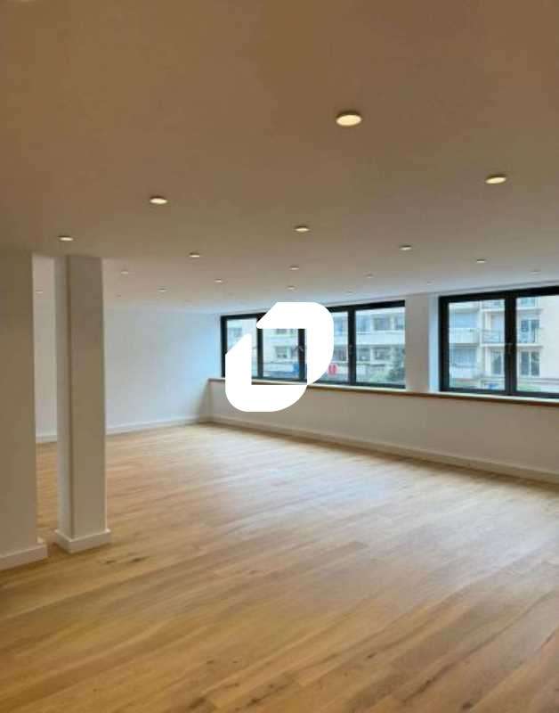 A louer Bureaux 105m² Viroflay