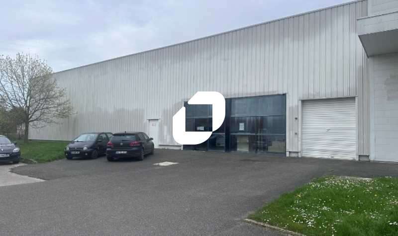 A louer Local commercial 1091m² Provins