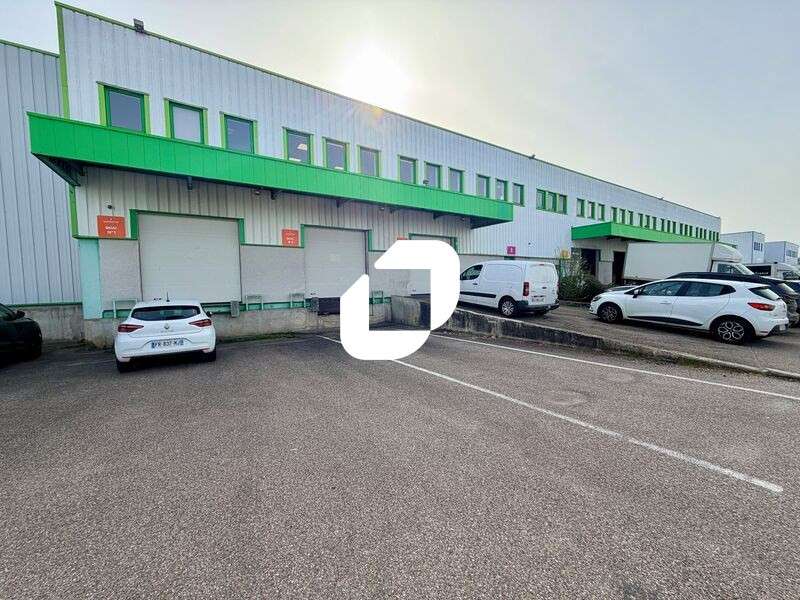A louer Local d'activité 2208m² Genas