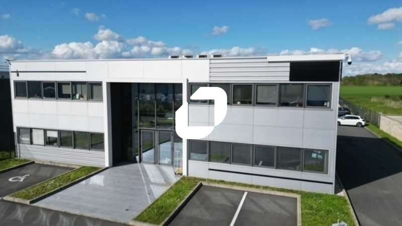 A louer Bureaux 55m² Egly